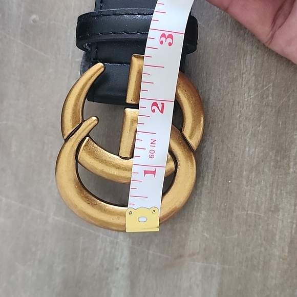 Beautiful GG Belt black leather with gold metal hardware - Picture 10 of 10